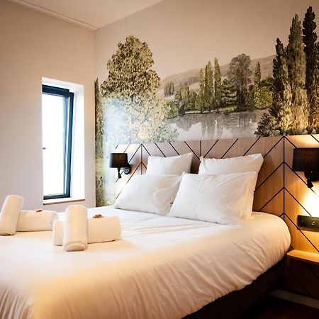Bo Hotels Ambronay Екстериор снимка